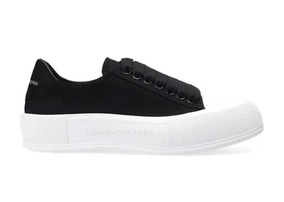 Pre-owned Alexander Mcqueen Deck Skate Plimsoll Laceup (women's) Sneakers In Black/white In Multi