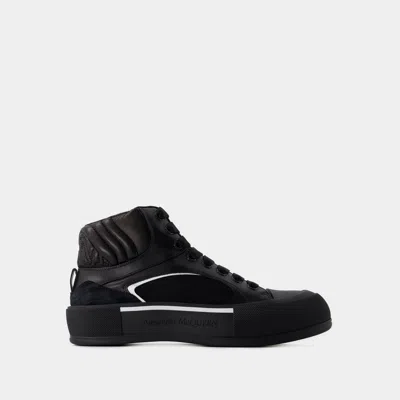 Alexander Mcqueen Deck Sneakers In Black