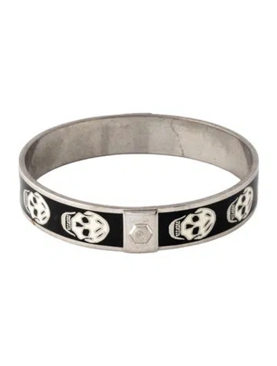 Pre-owned Alexander Mcqueen Enamel Skull Bangle Bracelet, 7.75" In Black/white