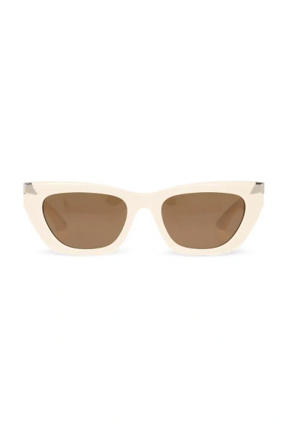 Alexander Mcqueen Eyewear Cat In Beige