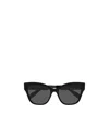 Alexander Mcqueen Eyewear Cat-eye Frame Sunglasses In Black