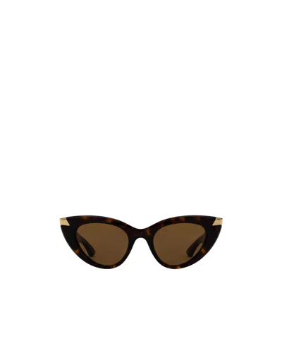 Alexander Mcqueen Eyewear Cat-eye Frame Sunglasses In Brown
