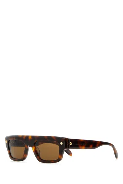 Alexander Mcqueen Geometric Tortoiseshell Sunglasses With Spike Studs In Brown