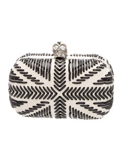 Pre-owned Alexander Mcqueen Faux Pearl Minaudière In White