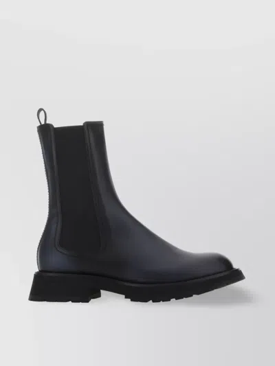 Alexander Mcqueen Men's Two-tone Leather Ankle Boots | Size It 40 | 711120whu35 Color 1160 In Black