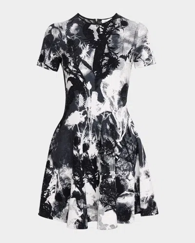 Alexander Mcqueen Floral Jacquard Short-sleeve Mini Dress In Brown