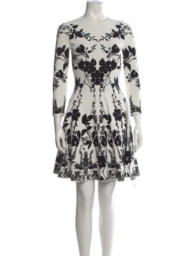 Pre-owned Alexander Mcqueen Floral Print Mini Dress In White