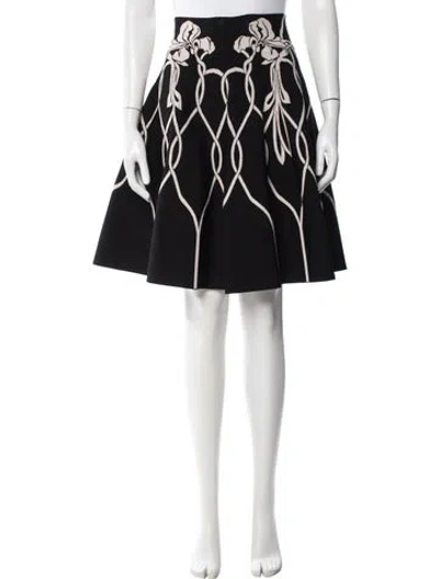 Pre-owned Alexander Mcqueen Floral Print Mini Skirt In Black