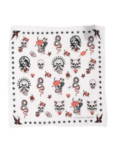 Pre-owned Alexander Mcqueen Floral Print Scarf In Green