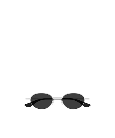 Alexander Mcqueen Full Frame Sunglasses In Black