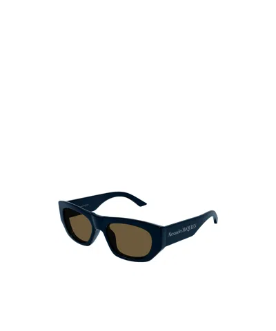 Alexander Mcqueen Geometric-frame Sunglasses In Black