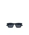 Alexander Mcqueen Geometric Frame Sunglasses In Black