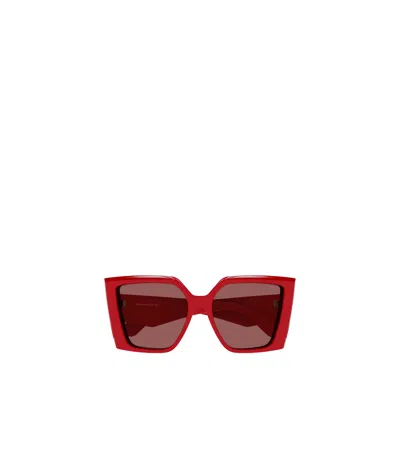 Alexander Mcqueen Geometric Frame Sunglasses In Red