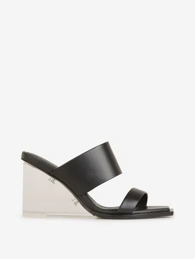 Alexander Mcqueen Sandal In Smooth Leather In Black