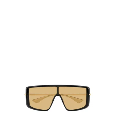 Alexander Mcqueen Geometric Sunglasses In Black
