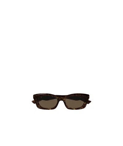 Alexander Mcqueen Geometric Sunglasses In Black
