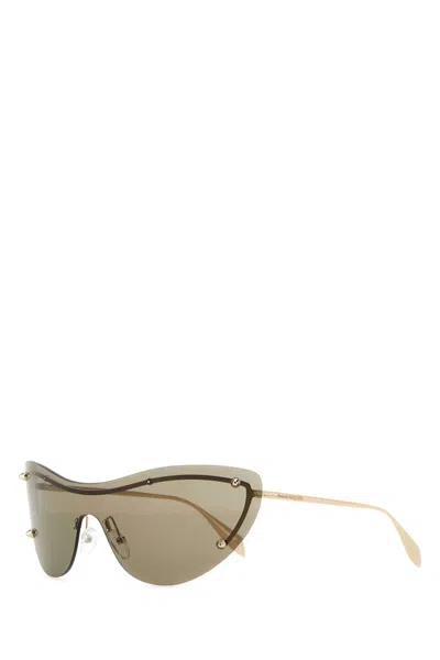 Alexander Mcqueen Gold Metal Spike Studs Sunglasses In Neutral