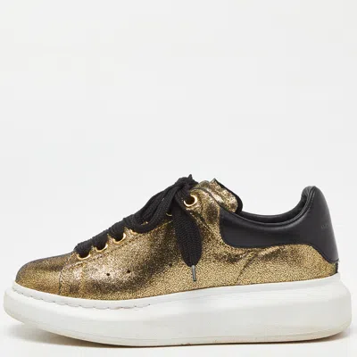 Pre-owned Alexander Mcqueen Gold/black Texture Leather Classic Larry Lace Up Sneakers Size 36.5