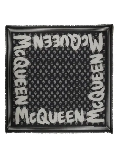 Alexander Mcqueen Graffiti Foulard In Black