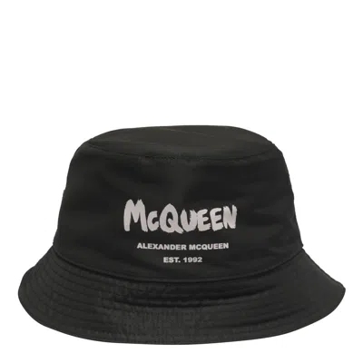 Alexander Mcqueen Graffiti Logo Bucket Hat In Black