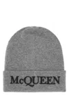 Alexander Mcqueen Logo Embroidered Cashmere Beanie In Gray