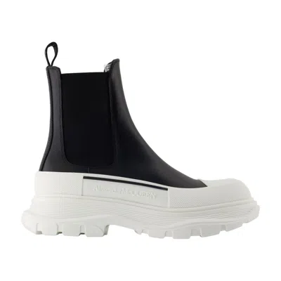 ALEXANDER MCQUEEN ALEXANDER MCQUEEN HIGH RUBBER ANKLE BOOTS