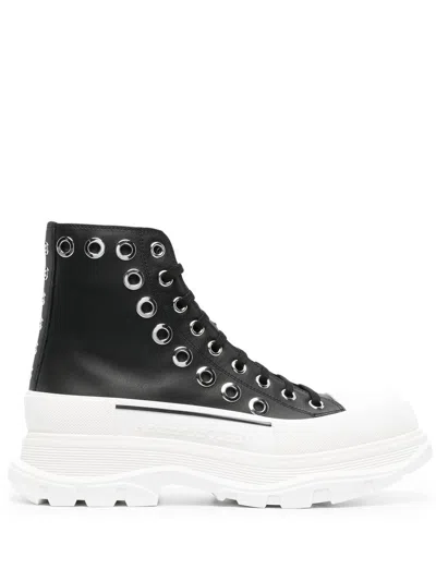 Alexander Mcqueen Joey Eyelet-detail Sneakers In Black