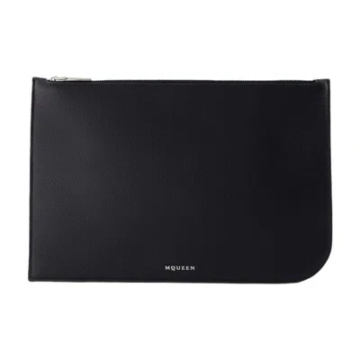 Alexander Mcqueen L Sling Crossbody In Black