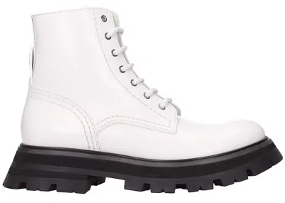 Pre-owned Alexander Mcqueen Lace Up Ankle Boot (women's) Sneakers In White/black
