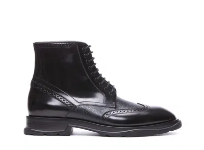 Alexander Mcqueen Men's Wingtip Leather Lace-up Boots In Black