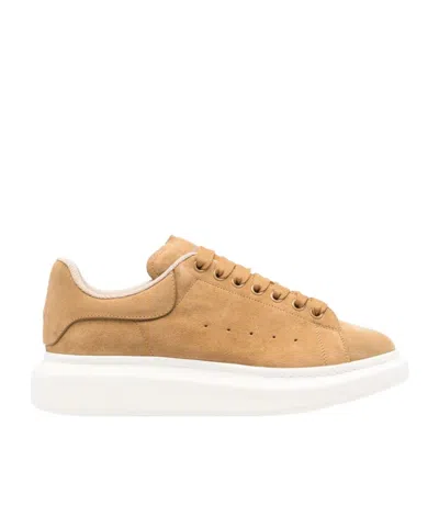 Alexander Mcqueen Lace-up Low-cut Casual Shoes In Nude