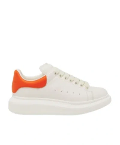 Alexander Mcqueen Lace-up Low-cut Casual Shoes In White