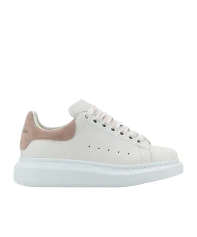 Alexander Mcqueen Rounded-toe Lace-up Sneakers