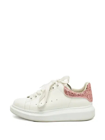 Pre-owned Alexander Mcqueen Larry Leather Glitter Sneakers In White