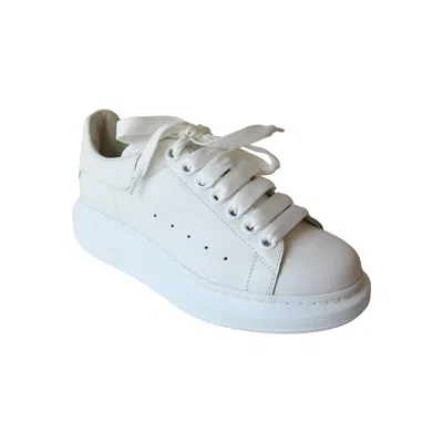 Alexander Mcqueen Larry Oversized Sneaker White In Animal Print