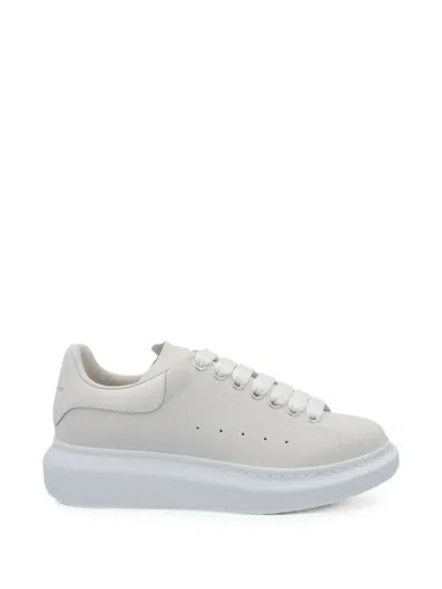 Pre-owned Alexander Mcqueen Larry Oversized Sneakers In White