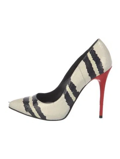 Pre-owned Alexander Mcqueen Leather Animal Print Pumps In Multi