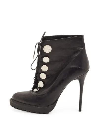 Pre-owned Alexander Mcqueen Leather Ankle Boots In Black