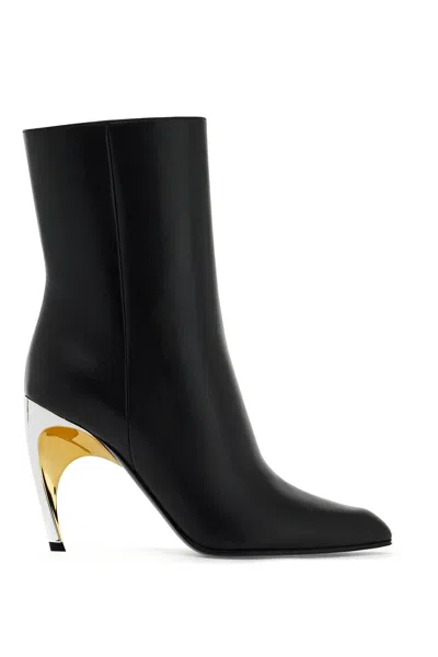 Alexander Mcqueen Boots In Black