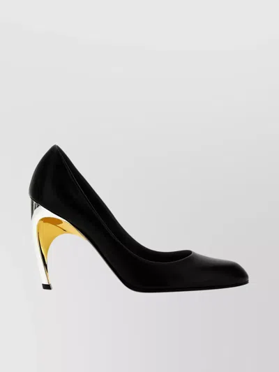 Alexander Mcqueen Leather Armadillo Pumps 95 In Black