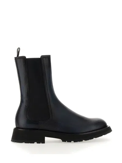 Alexander Mcqueen Leather Boot In Grey