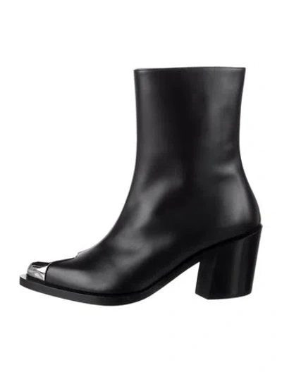 Pre-owned Alexander Mcqueen Leather Boots In Black