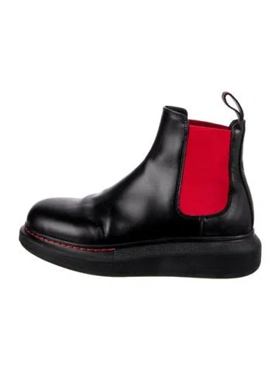 Pre-owned Alexander Mcqueen Leather Chelsea Boots In Black