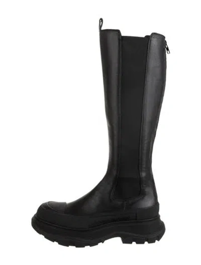 Pre-owned Alexander Mcqueen Leather Chelsea Boots In Black