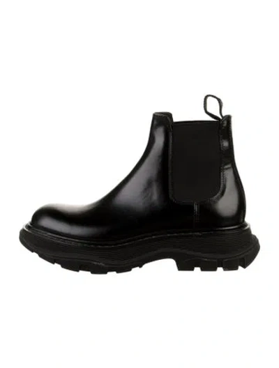 Pre-owned Alexander Mcqueen Leather Chelsea Boots In Black