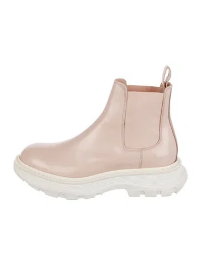 Pre-owned Alexander Mcqueen Leather Chelsea Boots In White