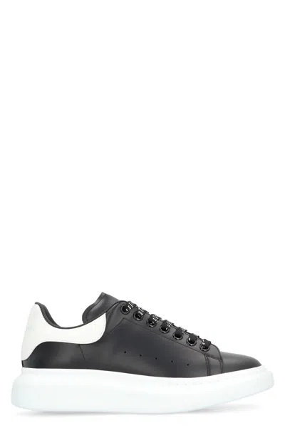 ALEXANDER MCQUEEN ALEXANDER MCQUEEN LEATHER CHUNKY SNEAKERS