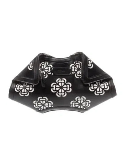 Pre-owned Alexander Mcqueen Leather Clutch In Black