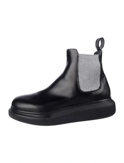Pre-owned Alexander Mcqueen Leather Colorblock Pattern Chelsea Boots In Black