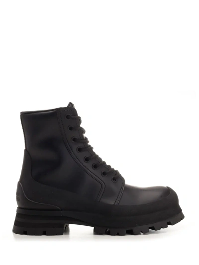 Alexander Mcqueen Leather Combat Boot In Black